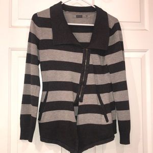 Athleta sweater